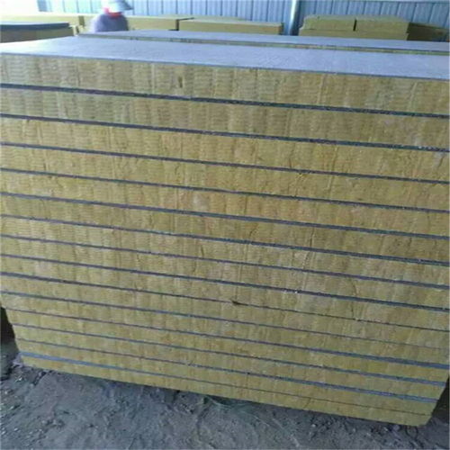 格瑞豎絲巖棉板與北京外墻巖棉復(fù)合板 優(yōu)質(zhì)保溫材料的大量批發(fā)指南